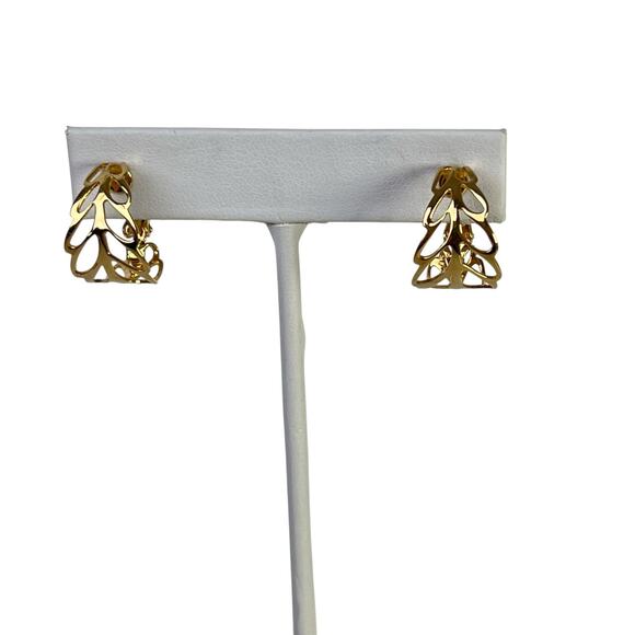 Vintage Napier Hoop Earrings Polished Gold Tone Cut Out Leaf Screw On Lever Clip - Picture 2 of 8